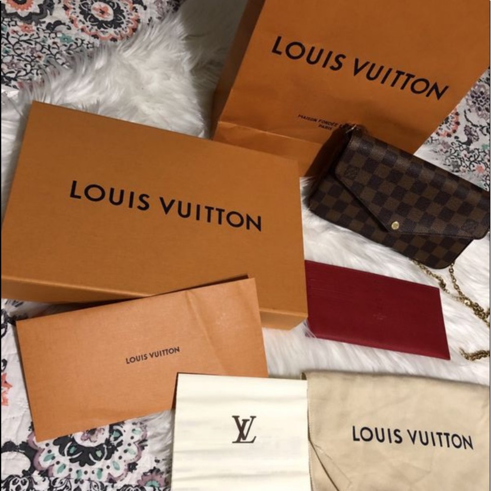 Louis Vuitton pochette felicie